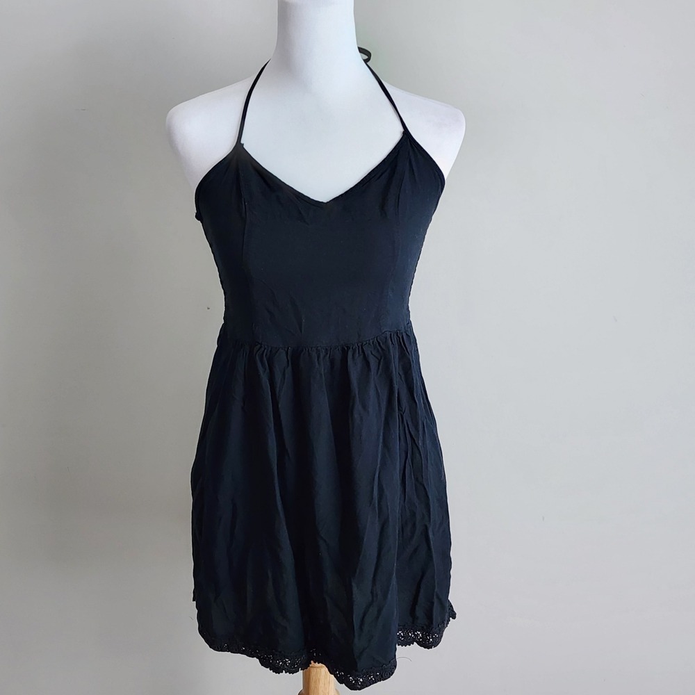Abercrombie & Fitch Halter Mini Dress Womens Small Black Lace Trim Smocked Back